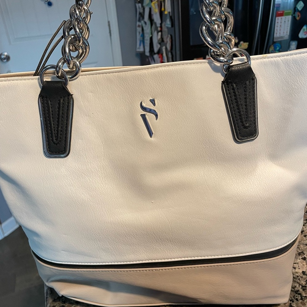 Simply Vera Vera Wang Black and Cream Tote